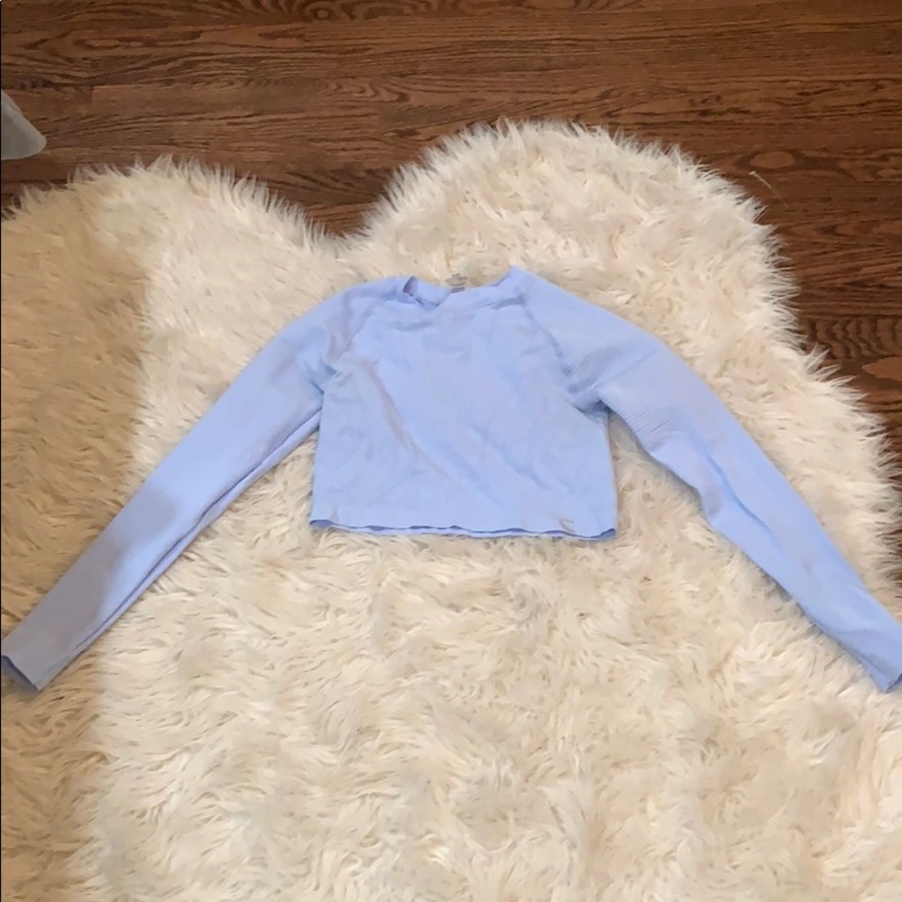 Crop workout long sleeve